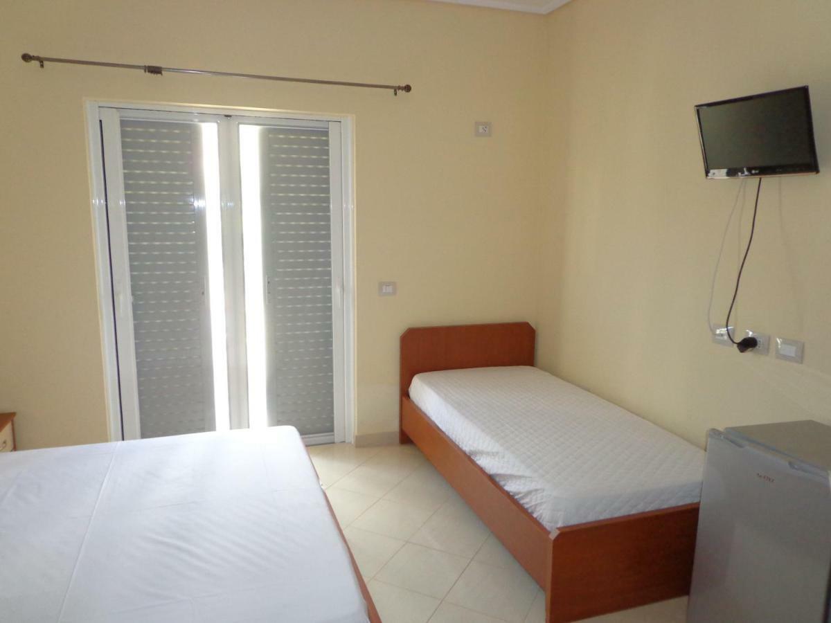 Olympian Rooms Dhërmi Kültér fotó