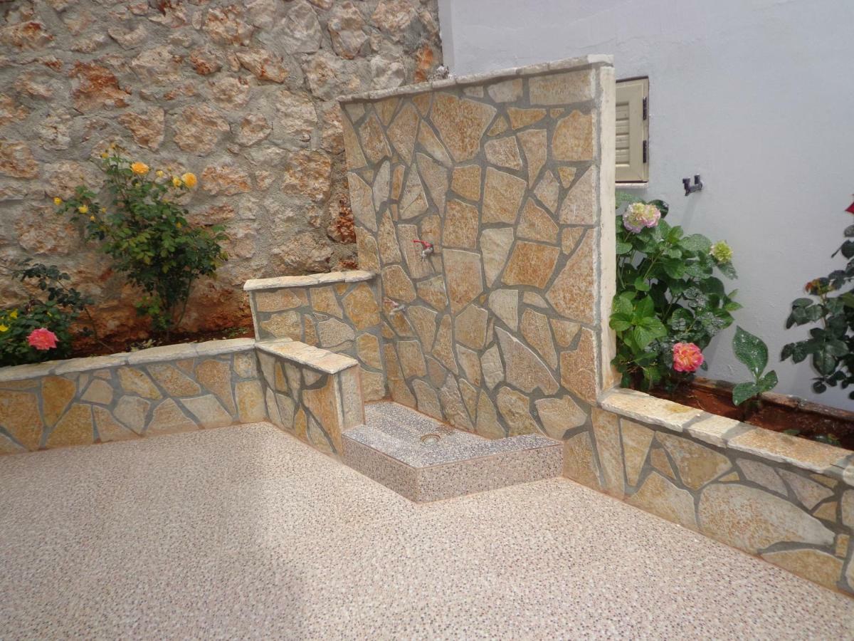Olympian Rooms Dhërmi Kültér fotó