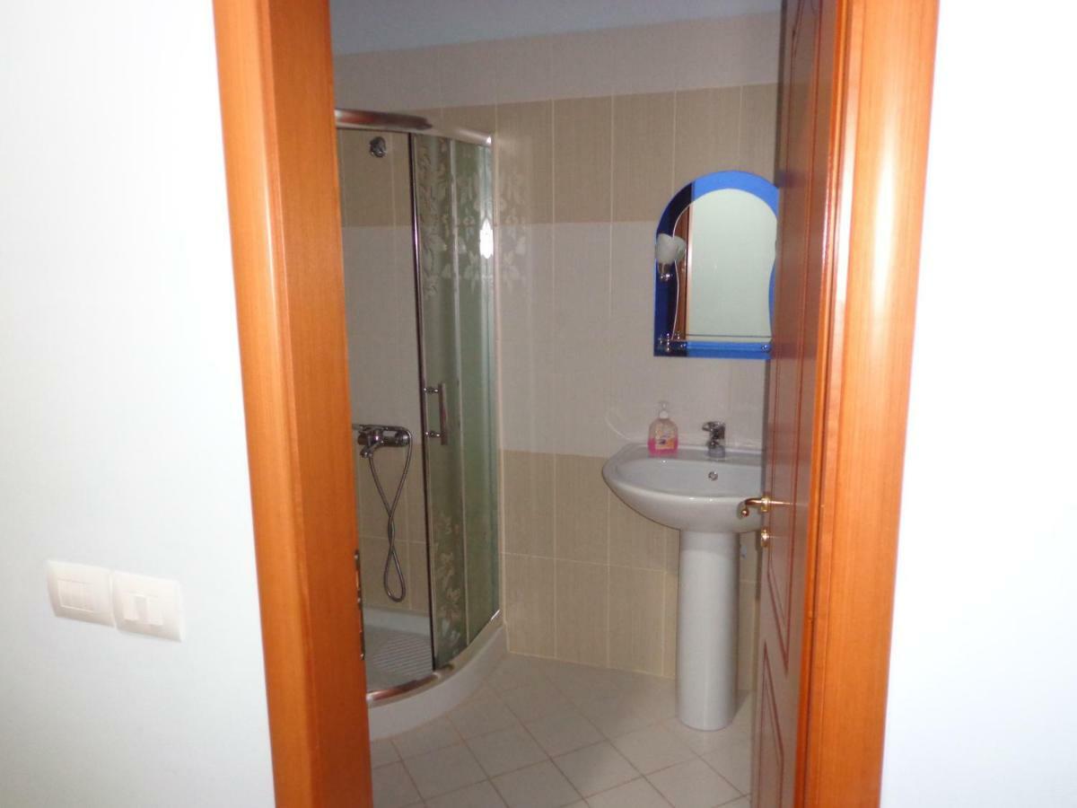 Olympian Rooms Dhërmi Kültér fotó